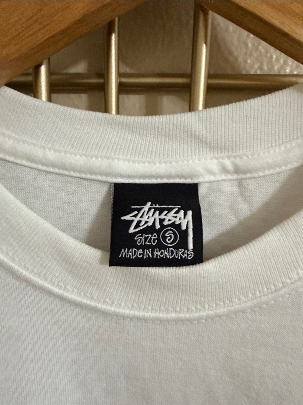 Stussy White T-Shirt with Black Logo Pocket Graphic - Picture 3 of 4